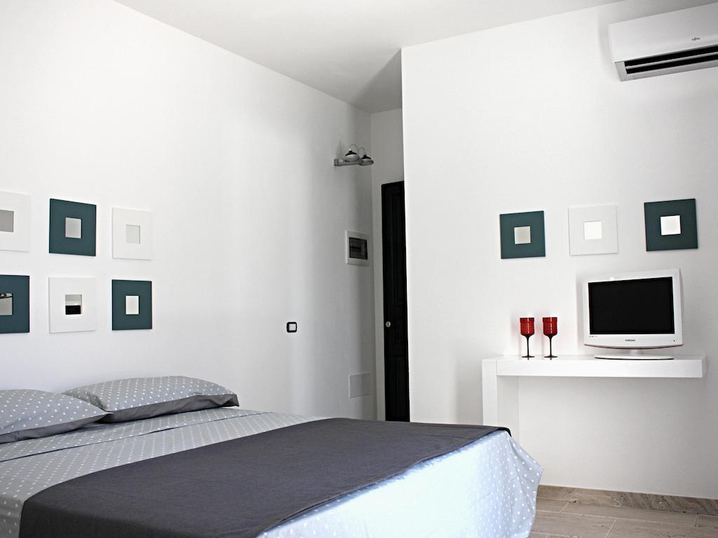 Corte Baracca B&B Suite Матино Стая снимка